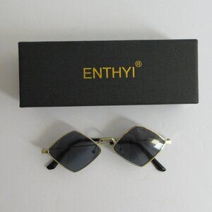 ENTHYI Diamond Shape SunGlasses for Men/Women Metal Quadrilateral Frame NEW